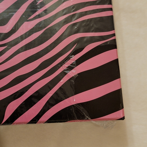 Jasmine La Belle Cosmetics New In Box 52 Piece Cosmetic Gift Set - Picture 7 of 11